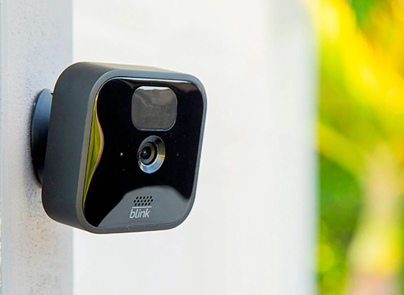Blink - 5 Système de sécurité extérieur sans fil 1080p (3e génération) avec une autonomie de batterie allant jusqu'à deux ans - Noir